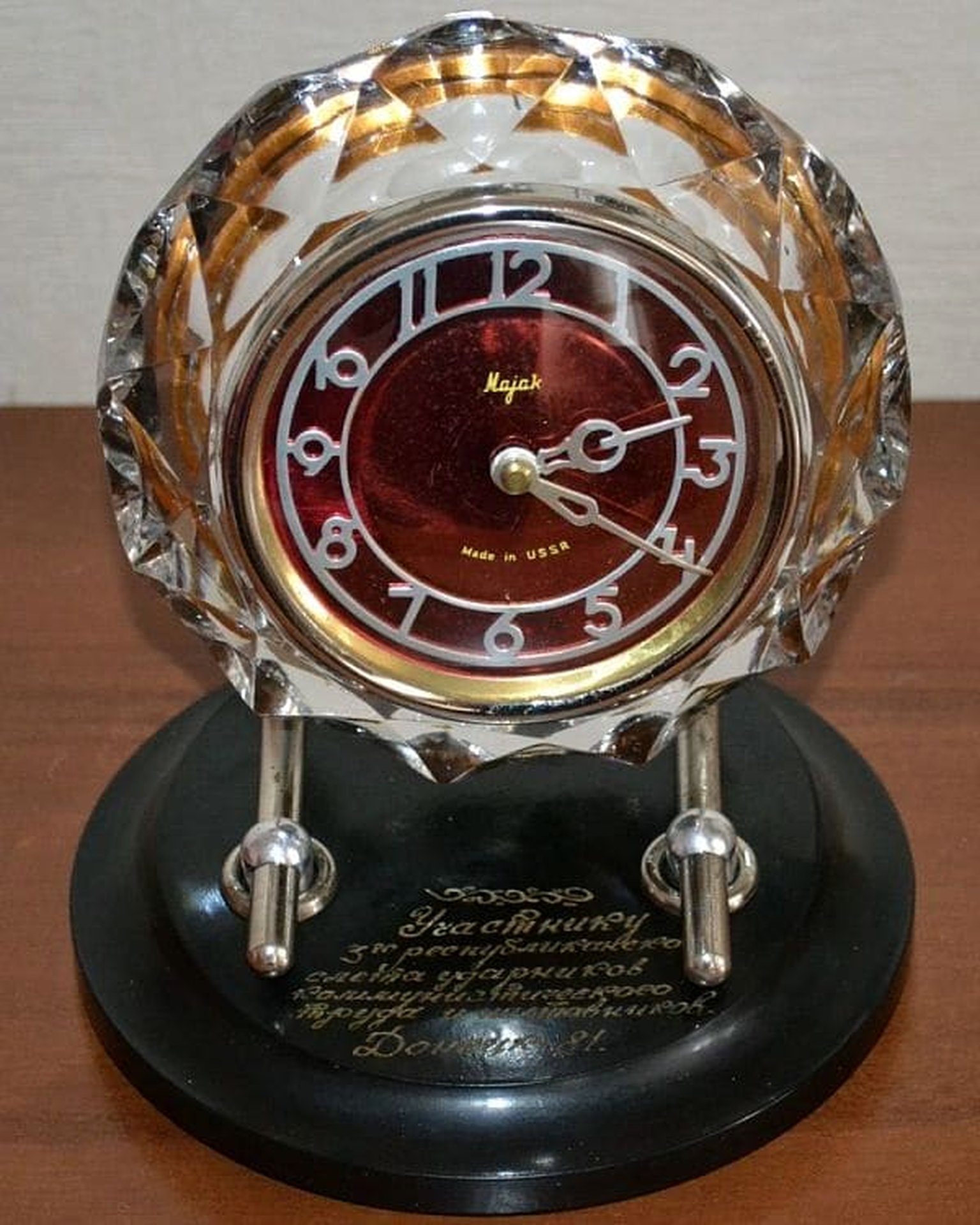 Часы фирмы «Маяк» на выставке «Путешествие во времени» – Музей Фелицына